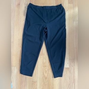 Black pull on tailored trousers